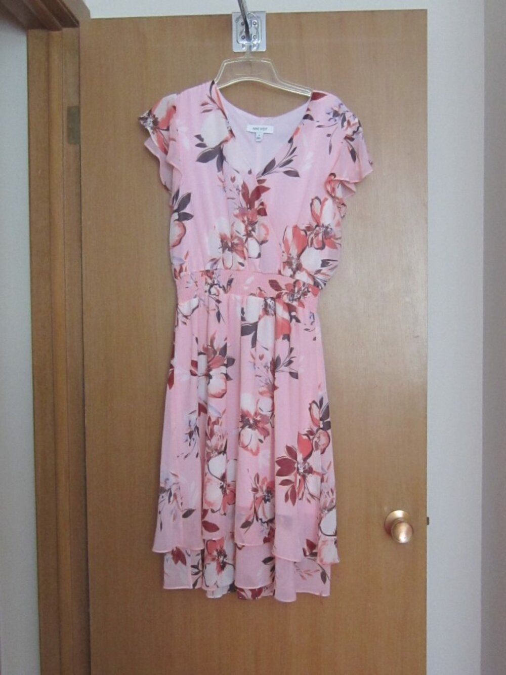 NINE WEST Women's Dress Size 8 Pink Floral Cap Sleeve Cinch Waist Pink Floral